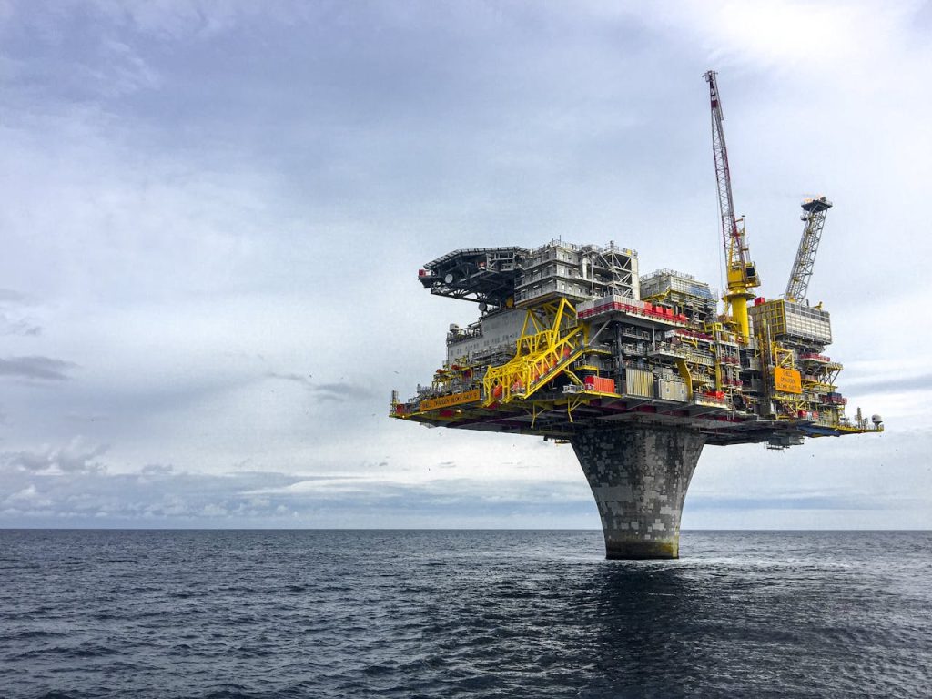 Applications of Deep Offshore Technology 